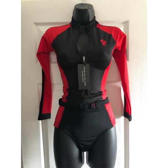 ALY Scuba Suit - Picture 8 of 12